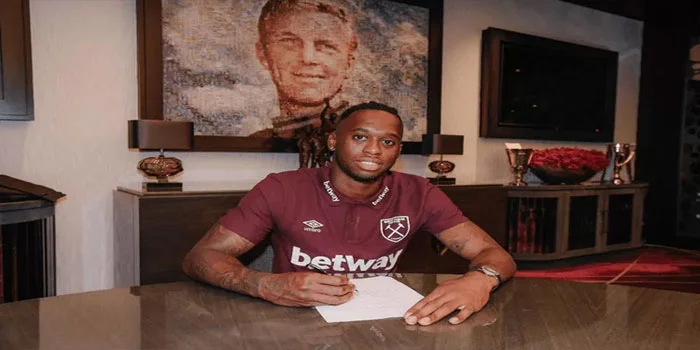 Aaron Wan-Bissaka – Alasan Tinggalkan MU Untuk West Ham United Dengan Kontrak 6 Tahun