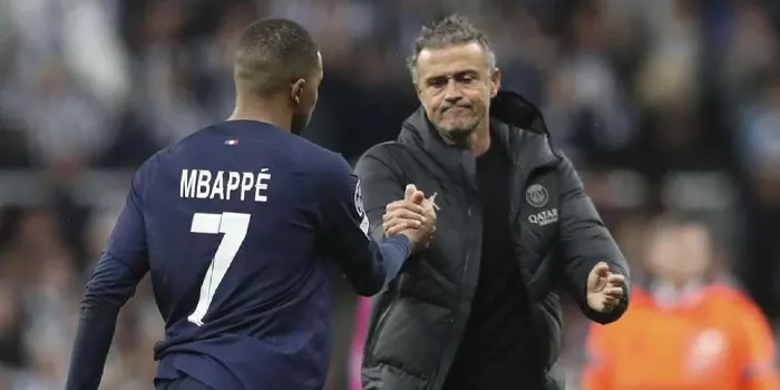 Luis Enrique – Paris Saint-Germain Harus Terbiasa Tanpa Kylian Mbappé